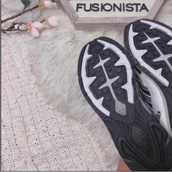 NWT 🍭Adidas Tresc Run Black Ombre 6Y/7.5W - Picture 5 of 7